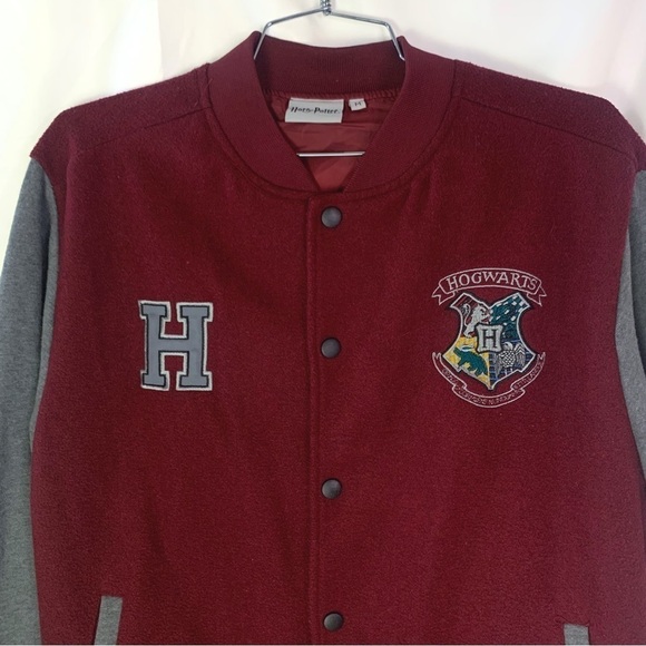 HARRY POTTER BOMBER JACKET COLLEGE BASEBALL SPORT  JACKET RED GREY COAT MEDIUM - Picture 5 of 7
